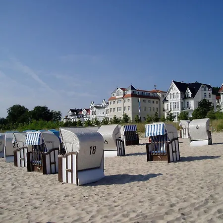 Strandhotel Bansiner Hof 제바트헤링스도르프