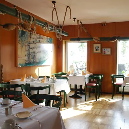 호텔 Strandhotel Bansiner Hof