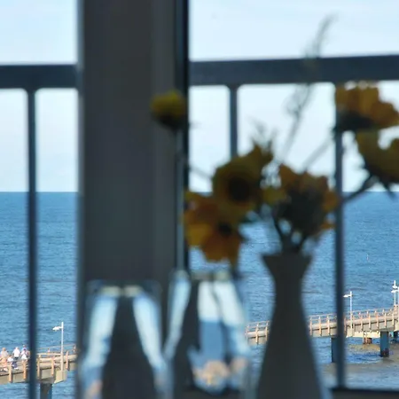 Strandhotel Bansiner Hof 호텔 제바트헤링스도르프